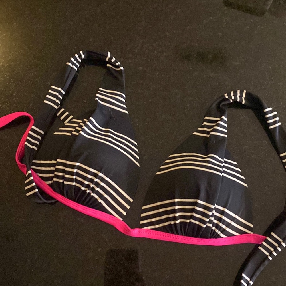 VICTORIAS secret pink bikini top size s small